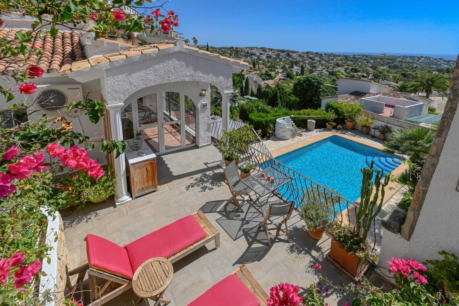 3 sovrum Villa till salu i Benissa med pool garage - 760 000 € (Ref: 10086815)