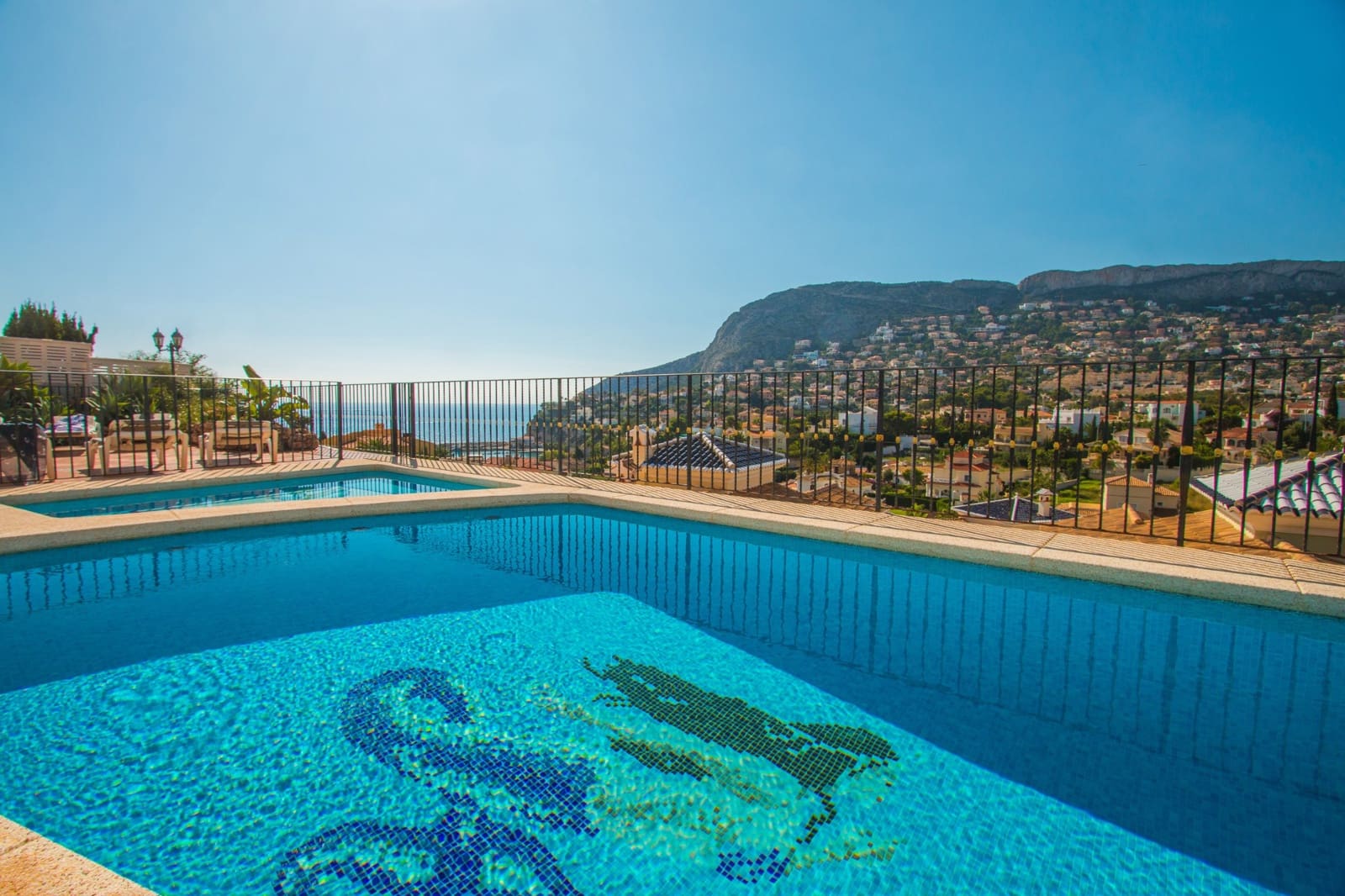 5 Zimmer Villa zu verkaufen in Calpe / Calp mit Pool - 1.900.000 € (Ref: 10086816)