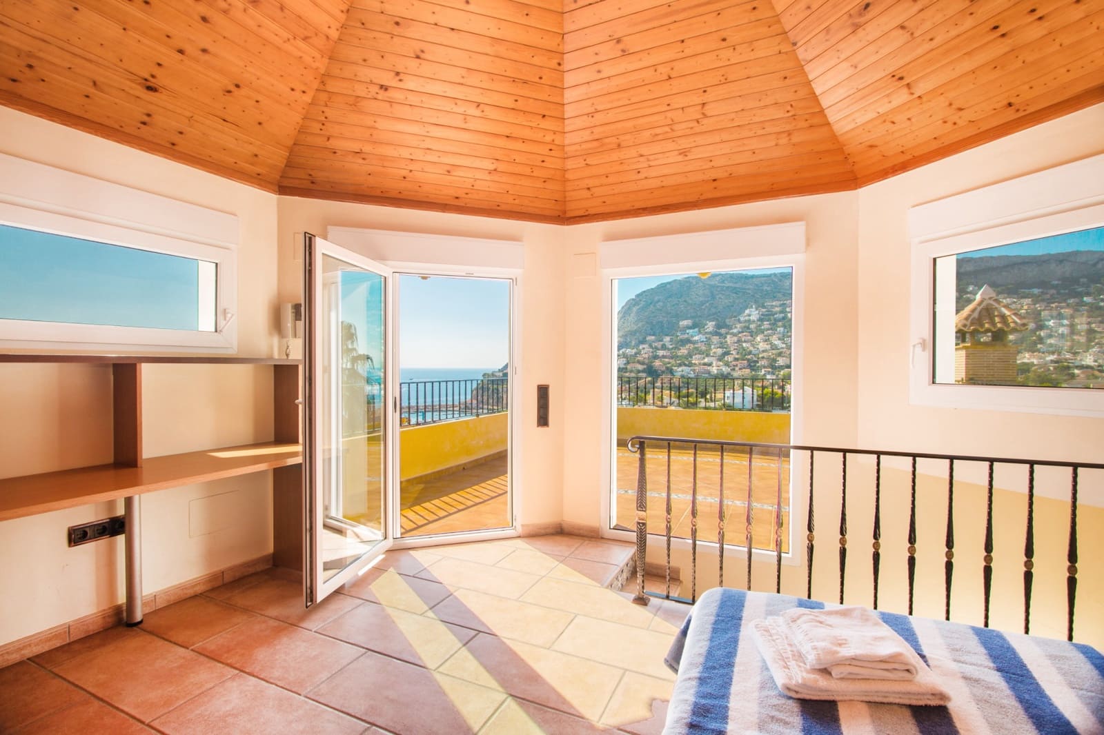 5 Zimmer Villa zu verkaufen in Calpe / Calp mit Pool - 1.900.000 € (Ref: 10086816)
