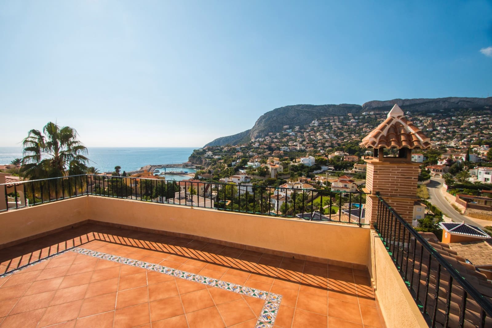 5 Zimmer Villa zu verkaufen in Calpe / Calp mit Pool - 1.900.000 € (Ref: 10086816)