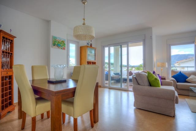 3 soverom Villa til salgs i Moraira, Teulada-Moraira med svømmebasseng - € 450 000 (Ref: 10086817)