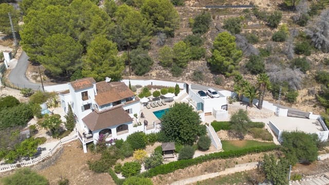 4 camera da letto Finca/Casa di Campagna in vendita in Benissa con piscina garage - 895.000 € (Rif: 10086823)