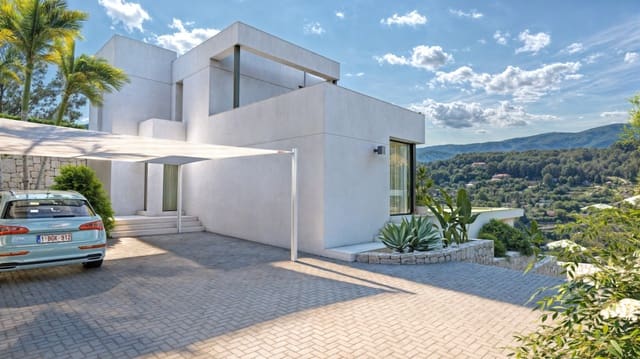 Chalet de 3 habitaciones en Calpe / Calp en venta con piscina garaje - 1.135.000 € (Ref: 10086826)