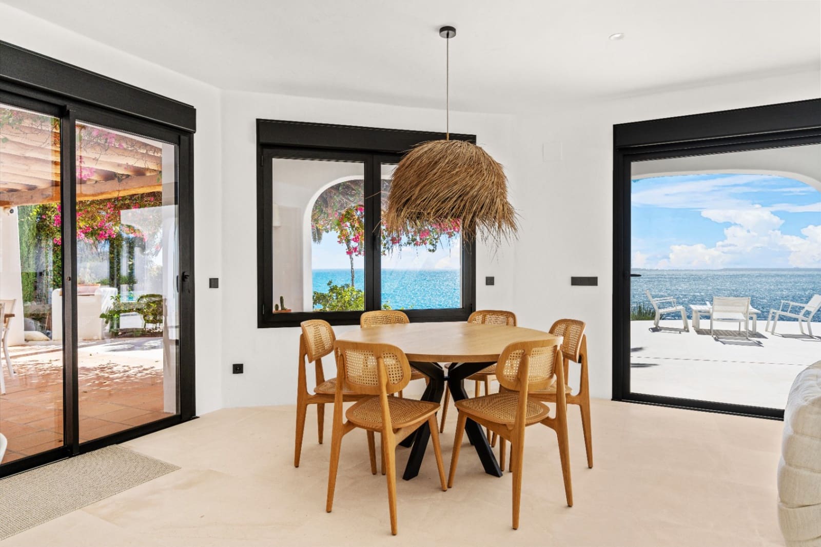 3 slaapkamer Villa te koop in Benissa met zwembad garage - € 2.995.000 (Ref: 10086828)