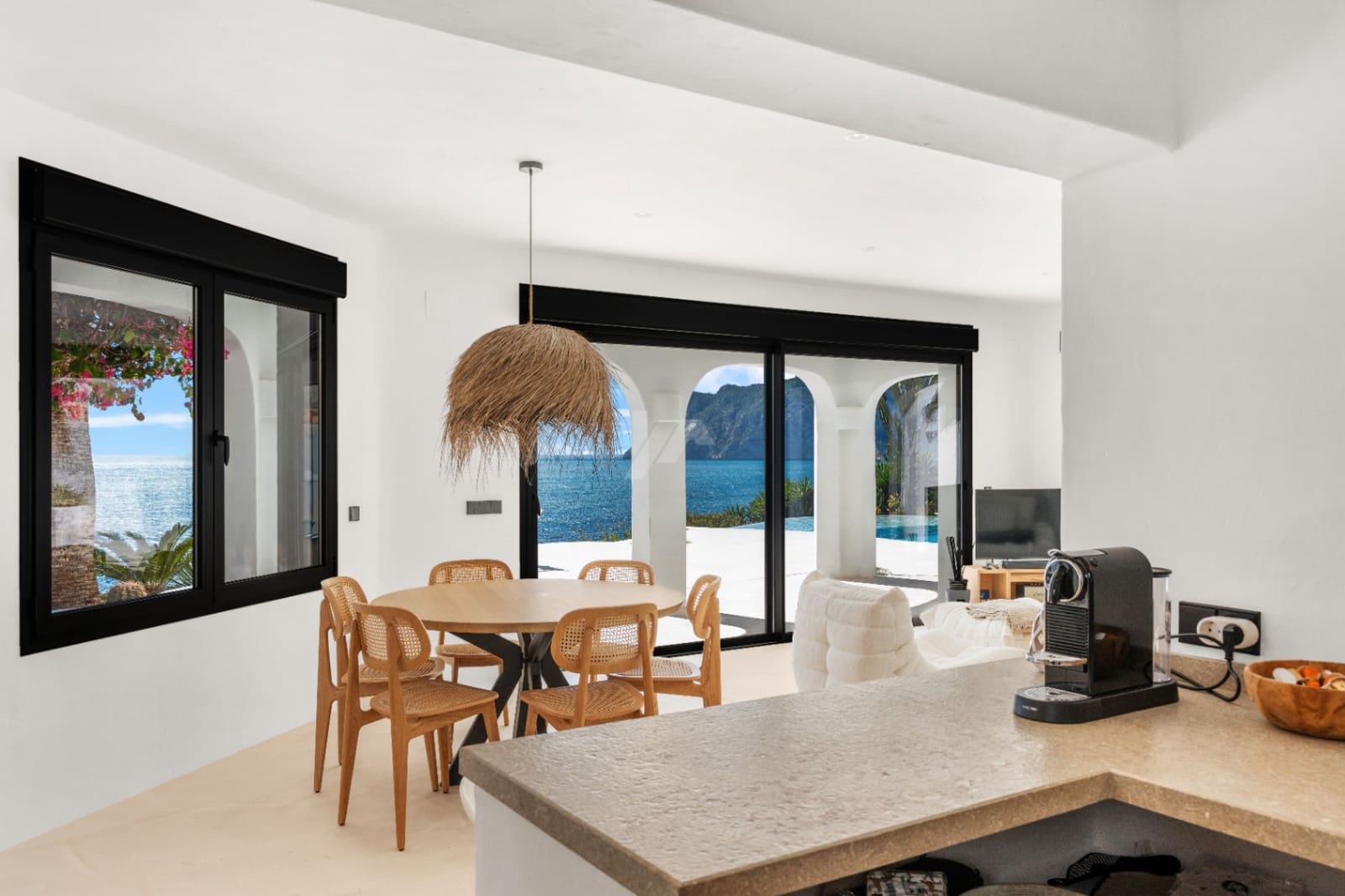 3 slaapkamer Villa te koop in Benissa met zwembad garage - € 2.995.000 (Ref: 10086828)