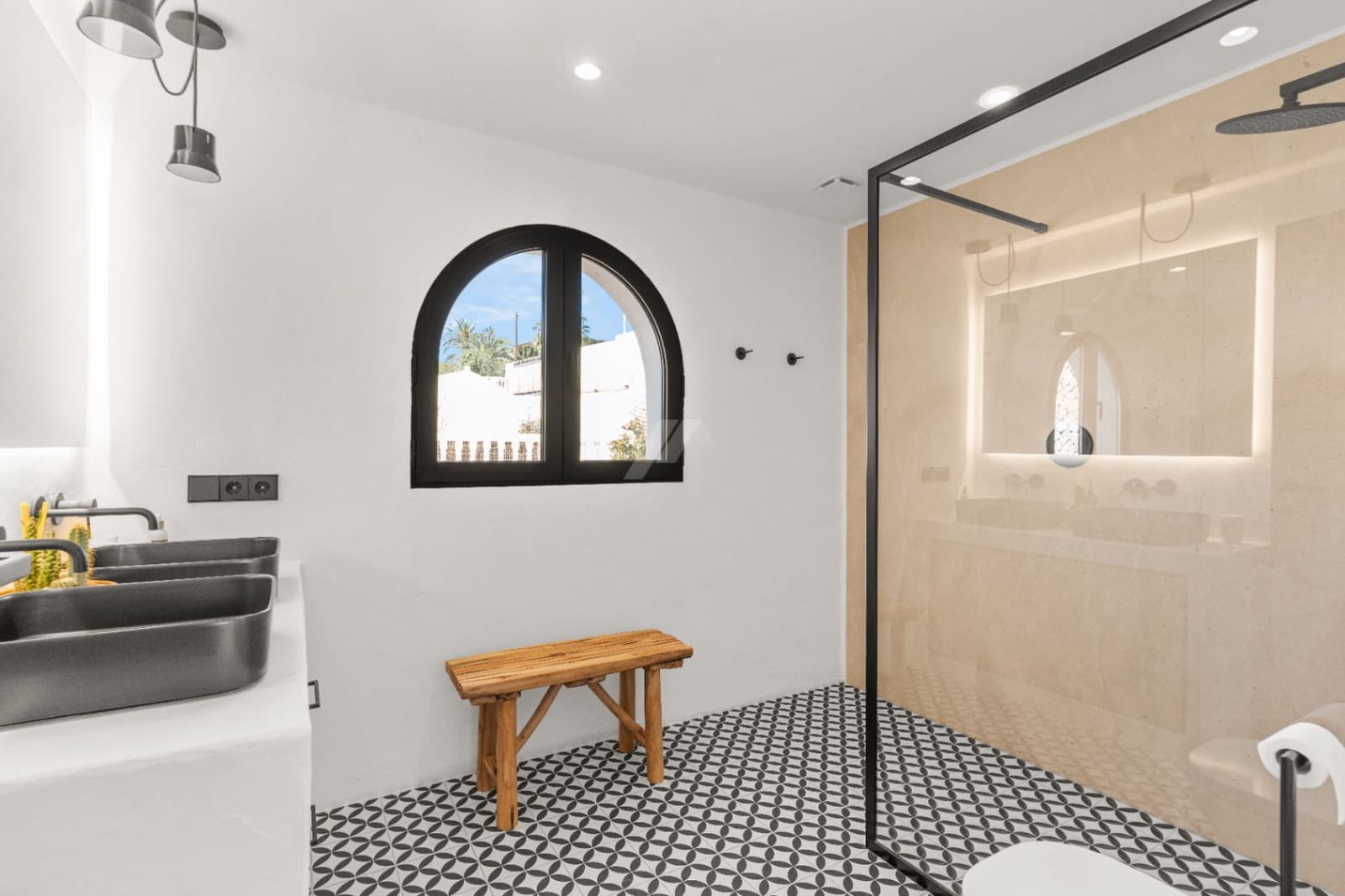3 slaapkamer Villa te koop in Benissa met zwembad garage - € 2.995.000 (Ref: 10086828)