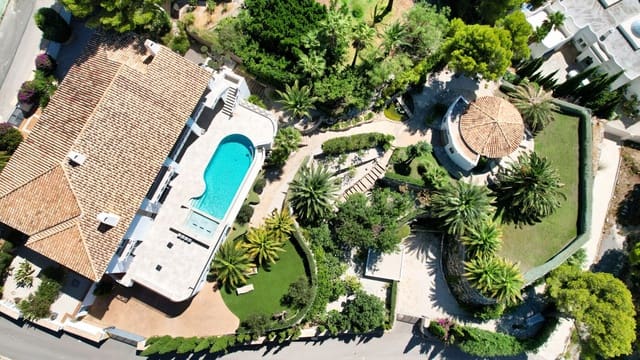 7 slaapkamer Villa te koop in Altea la Vella, Altea met zwembad garage - € 2.495.000 (Ref: 10086830)