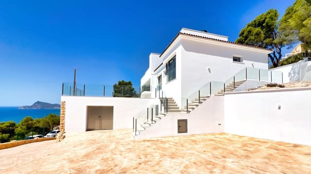 Chalet de 3 habitaciones en Altea en venta con piscina garaje - 1.488.000 € (Ref: 10086832)