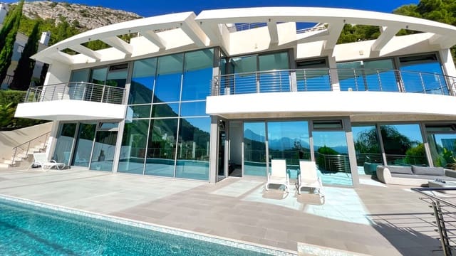 5 sovrum Villa till salu i Altea med pool garage - 2 480 000 € (Ref: 10086835)