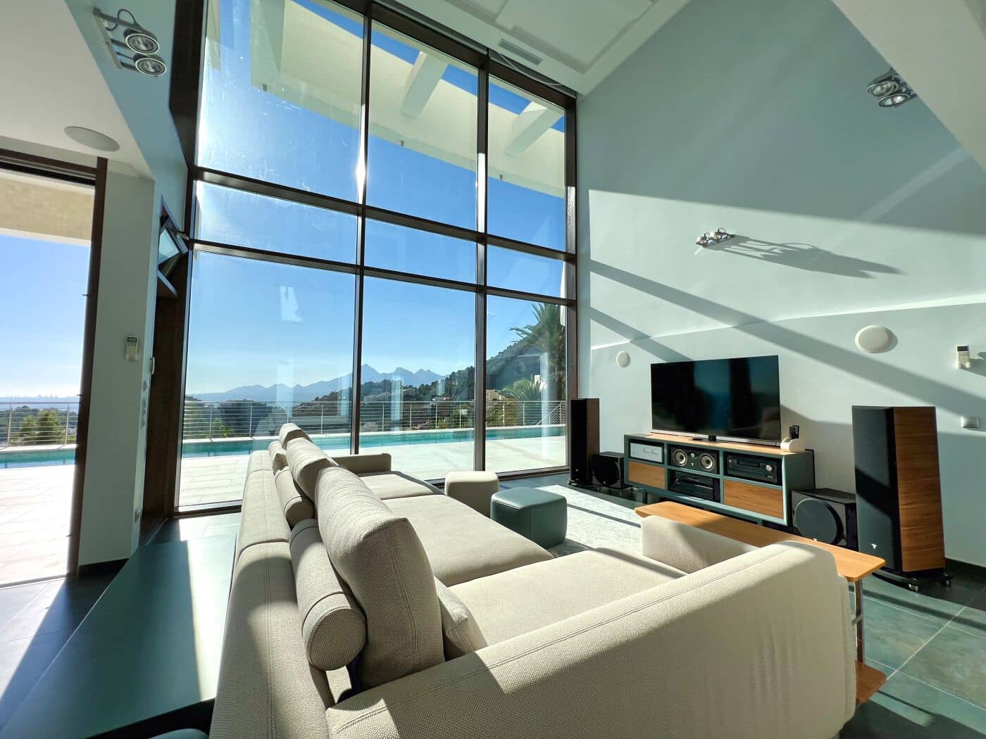 5 sovrum Villa till salu i Altea med pool garage - 2 480 000 € (Ref: 10086835)