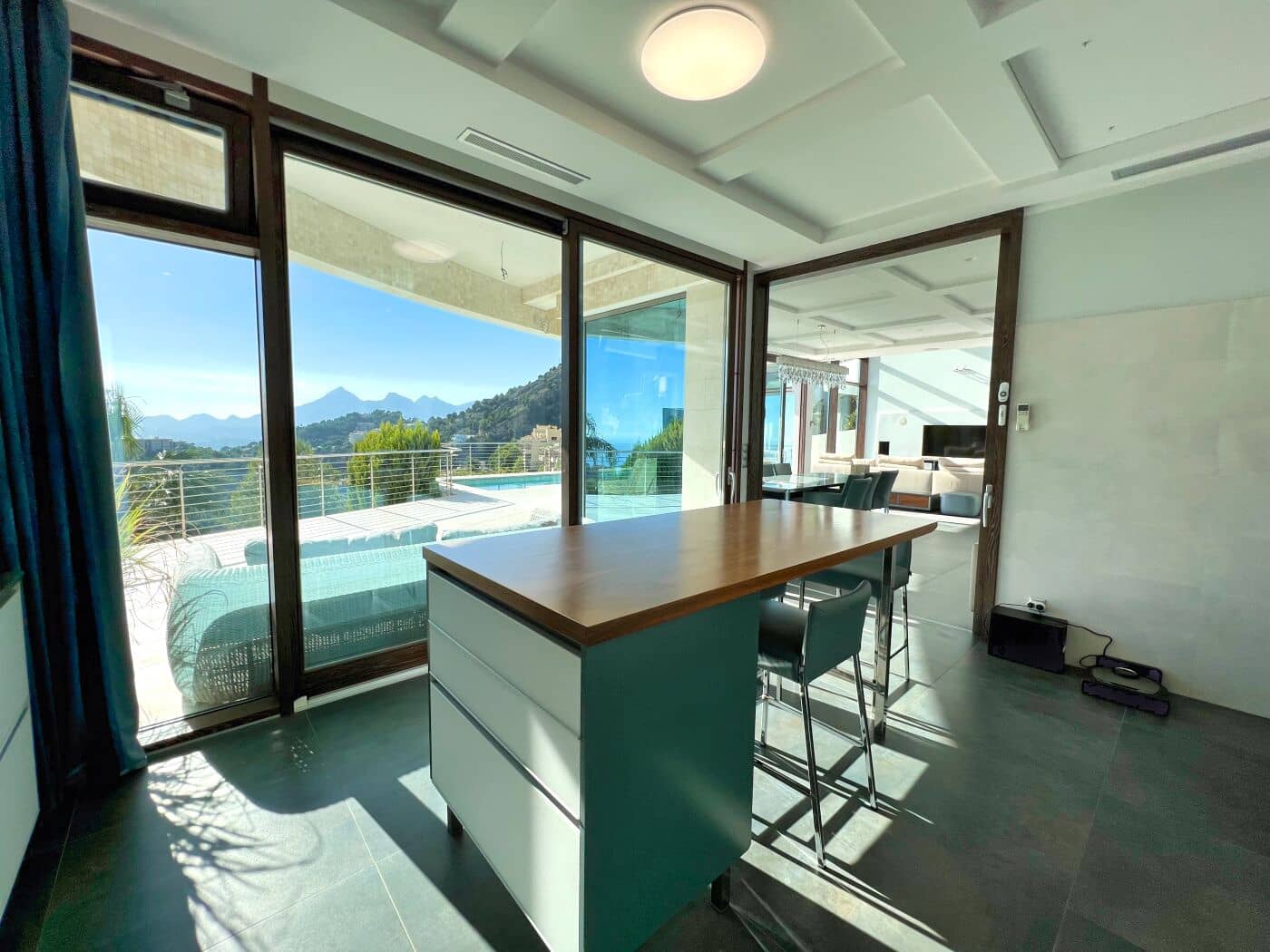 5 sovrum Villa till salu i Altea med pool garage - 2 480 000 € (Ref: 10086835)