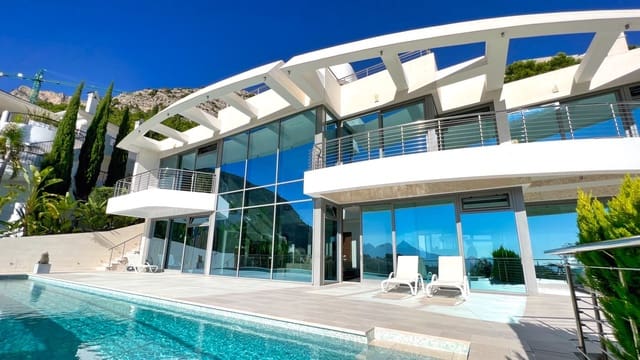 5 sovrum Villa till salu i Altea med pool garage - 2 480 000 € (Ref: 10086835)