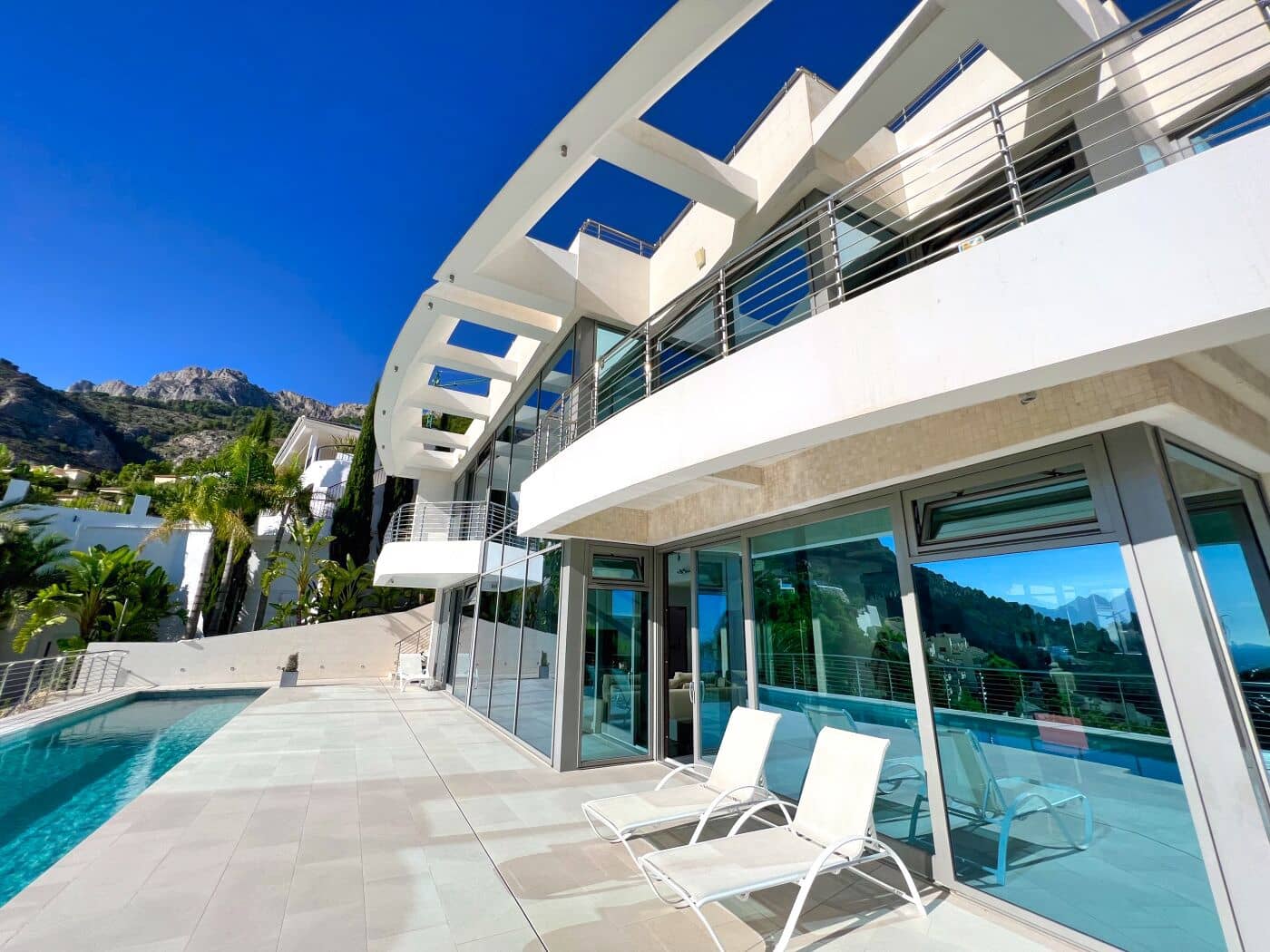 5 sovrum Villa till salu i Altea med pool garage - 2 480 000 € (Ref: 10086835)