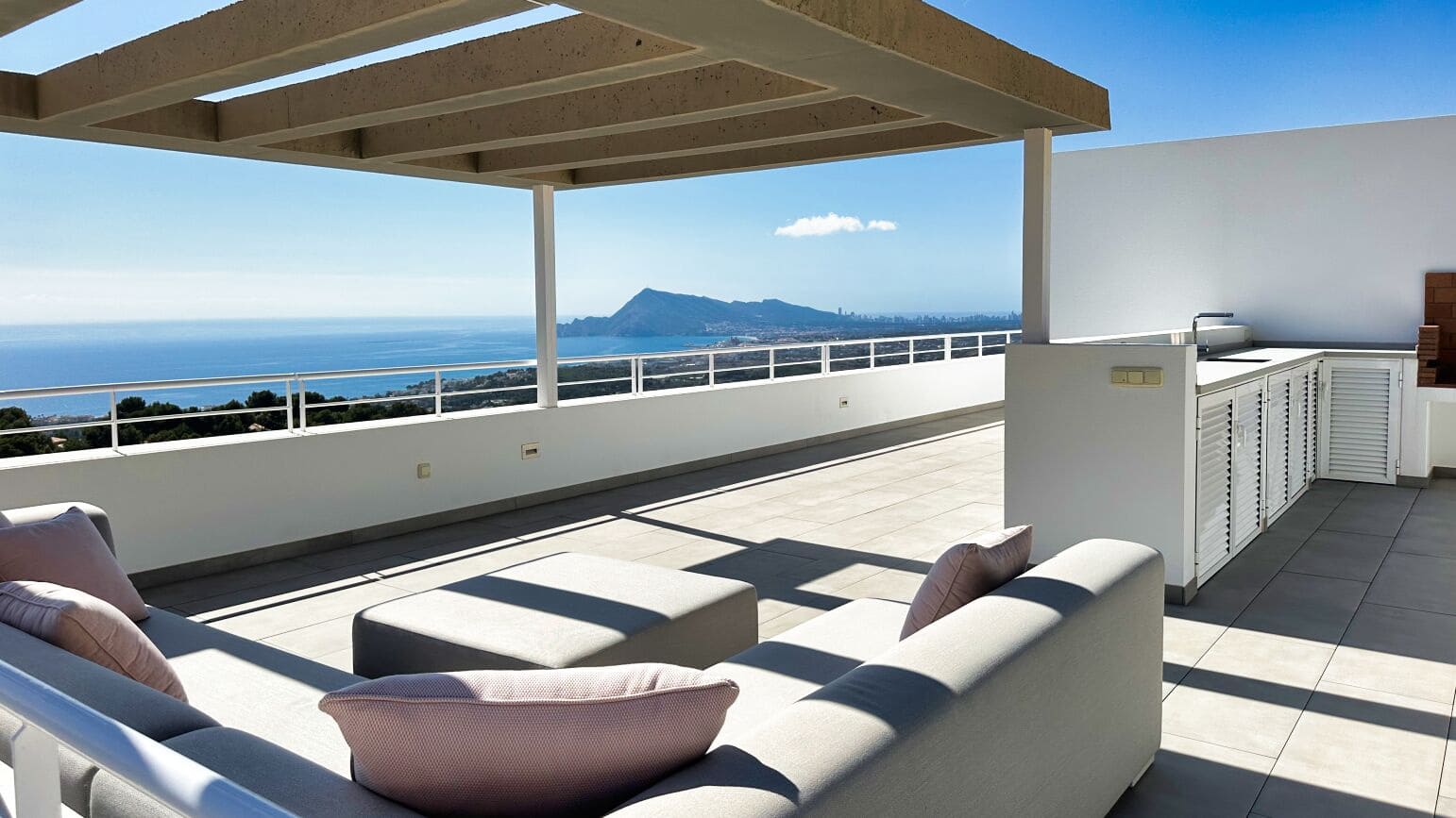 3 soverom Villa til salgs i Altea med svømmebasseng garasje - € 1 295 000 (Ref: 10086836)