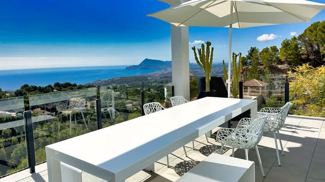 3 soverom Villa til salgs i Altea med svømmebasseng garasje - € 1 295 000 (Ref: 10086836)
