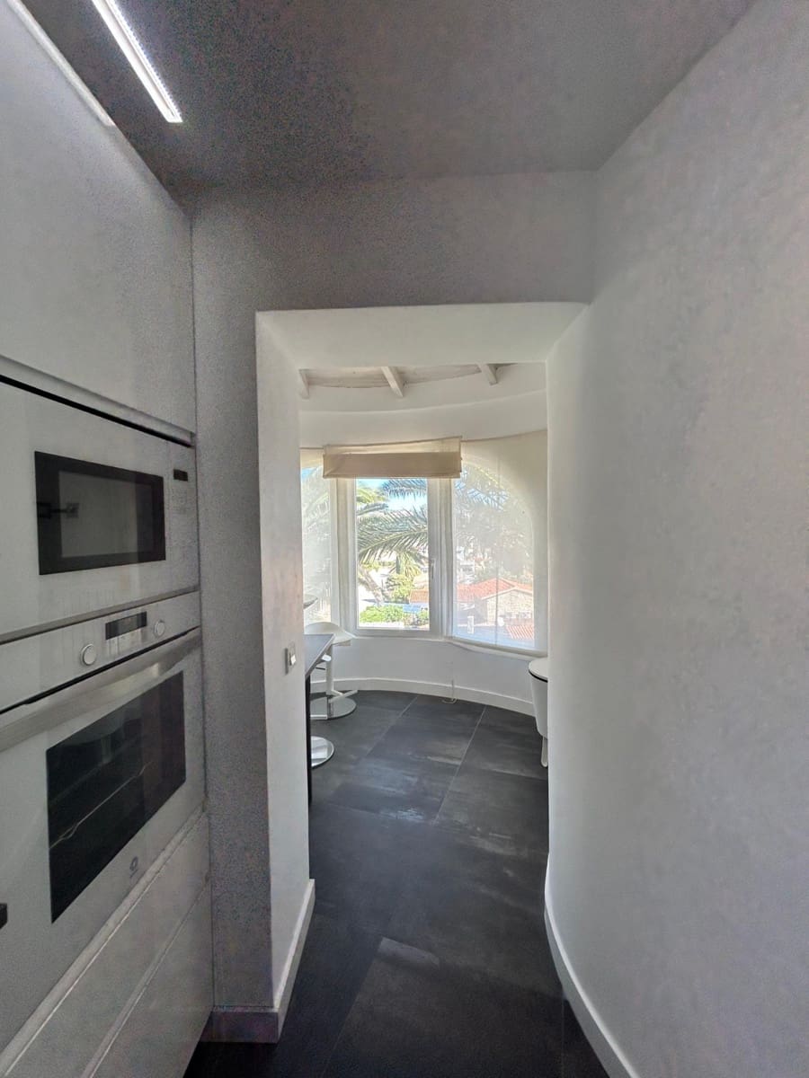 6 slaapkamer Villa te koop in Calpe / Calp met zwembad - € 845.000 (Ref: 10086838)