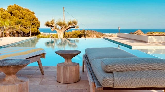 Chalet de 5 habitaciones en Altea en venta con piscina - 1.975.000 € (Ref: 10086839)