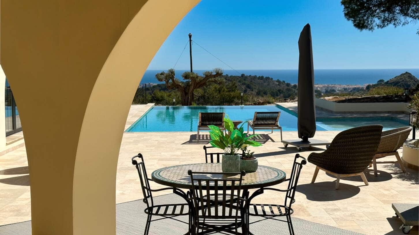 Chalet de 5 habitaciones en Altea en venta con piscina - 1.975.000 € (Ref: 10086839)