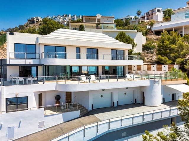 7 bedroom Villa for sale in Altea with pool garage - € 2,850,000 (Ref: 10086840)