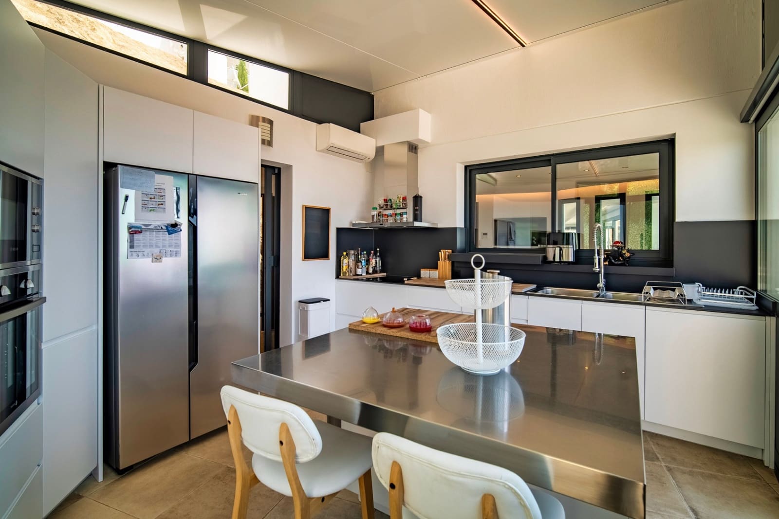 7 bedroom Villa for sale in Altea with pool garage - € 2,850,000 (Ref: 10086840)