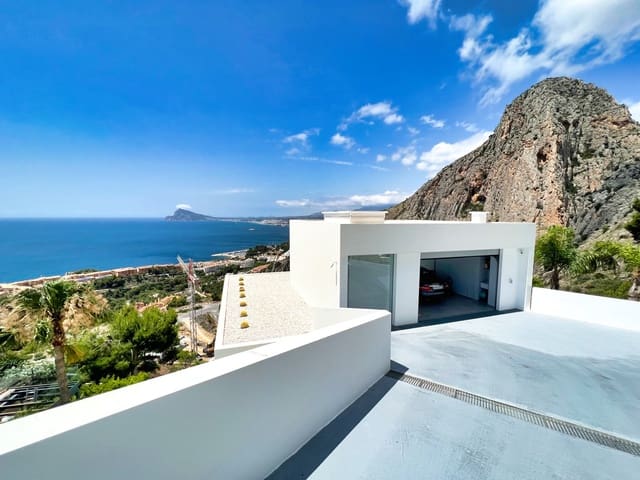 Chalet de 3 habitaciones en Altea en venta con piscina garaje - 2.695.000 € (Ref: 10086842)