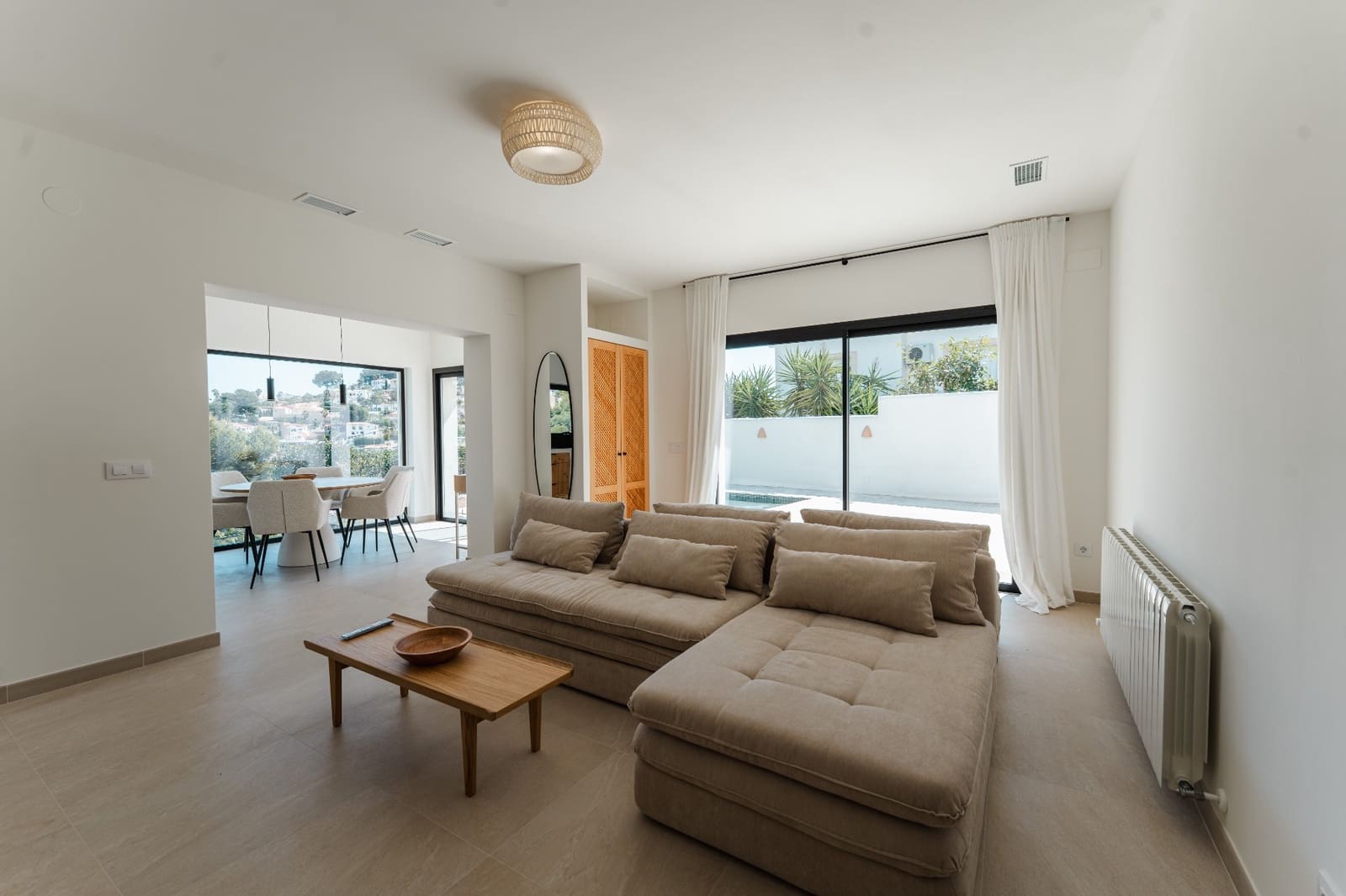 4 slaapkamer Villa te koop in Montemar met zwembad garage - € 1.100.000 (Ref: 10086847)