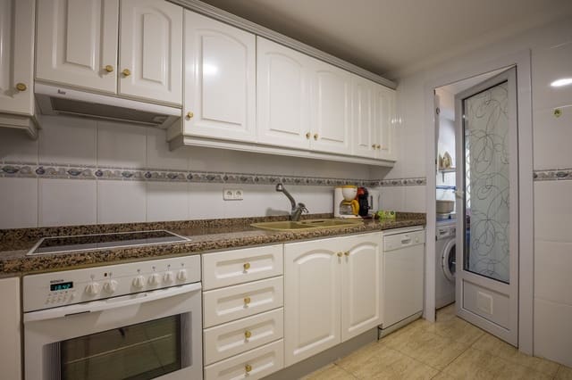 2 slaapkamer Appartement te koop in Moraira, Teulada-Moraira met zwembad garage - € 692.000 (Ref: 10086848)