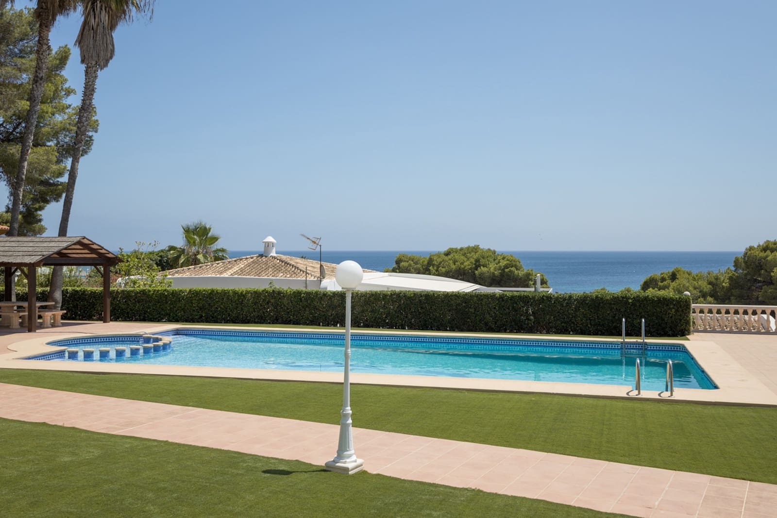 2 sovrum Lägenhet till salu i Moraira med pool garage - 692 000 € (Ref: 10086848)