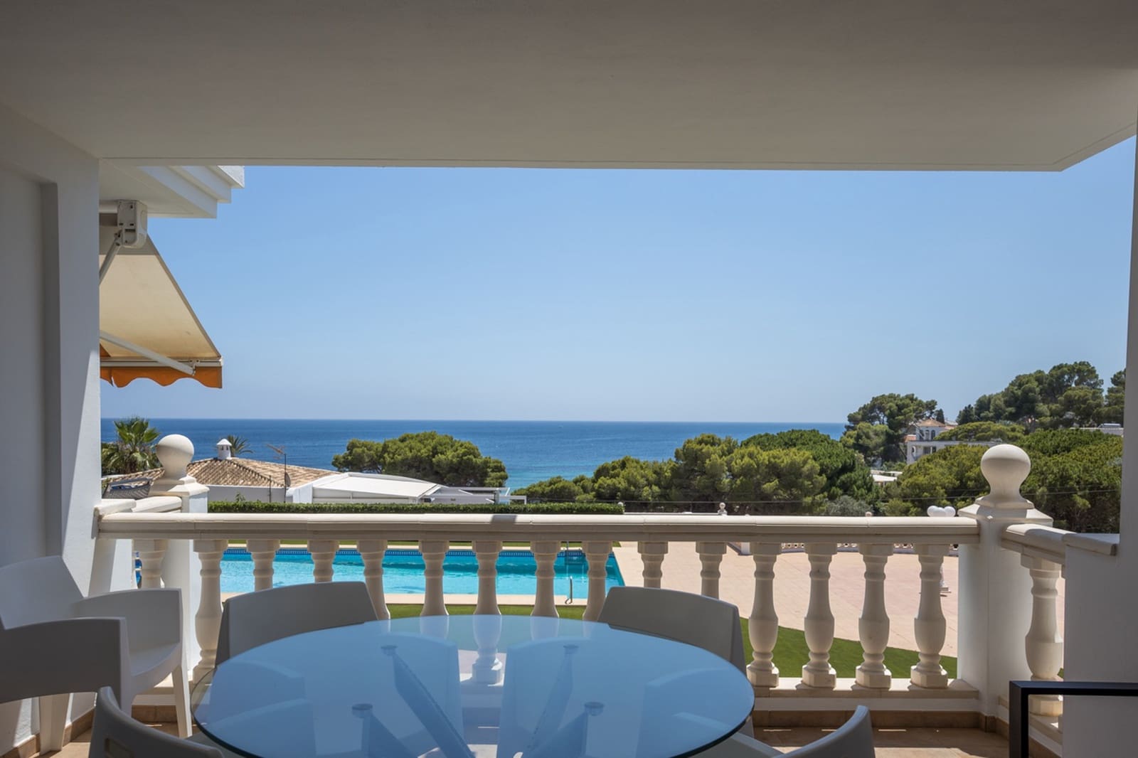 2 sovrum Lägenhet till salu i Moraira med pool garage - 692 000 € (Ref: 10086848)