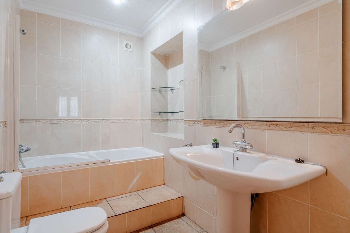 Chalet de 6 habitaciones en Calpe / Calp en venta con piscina - 649.000 € (Ref: 10086853)