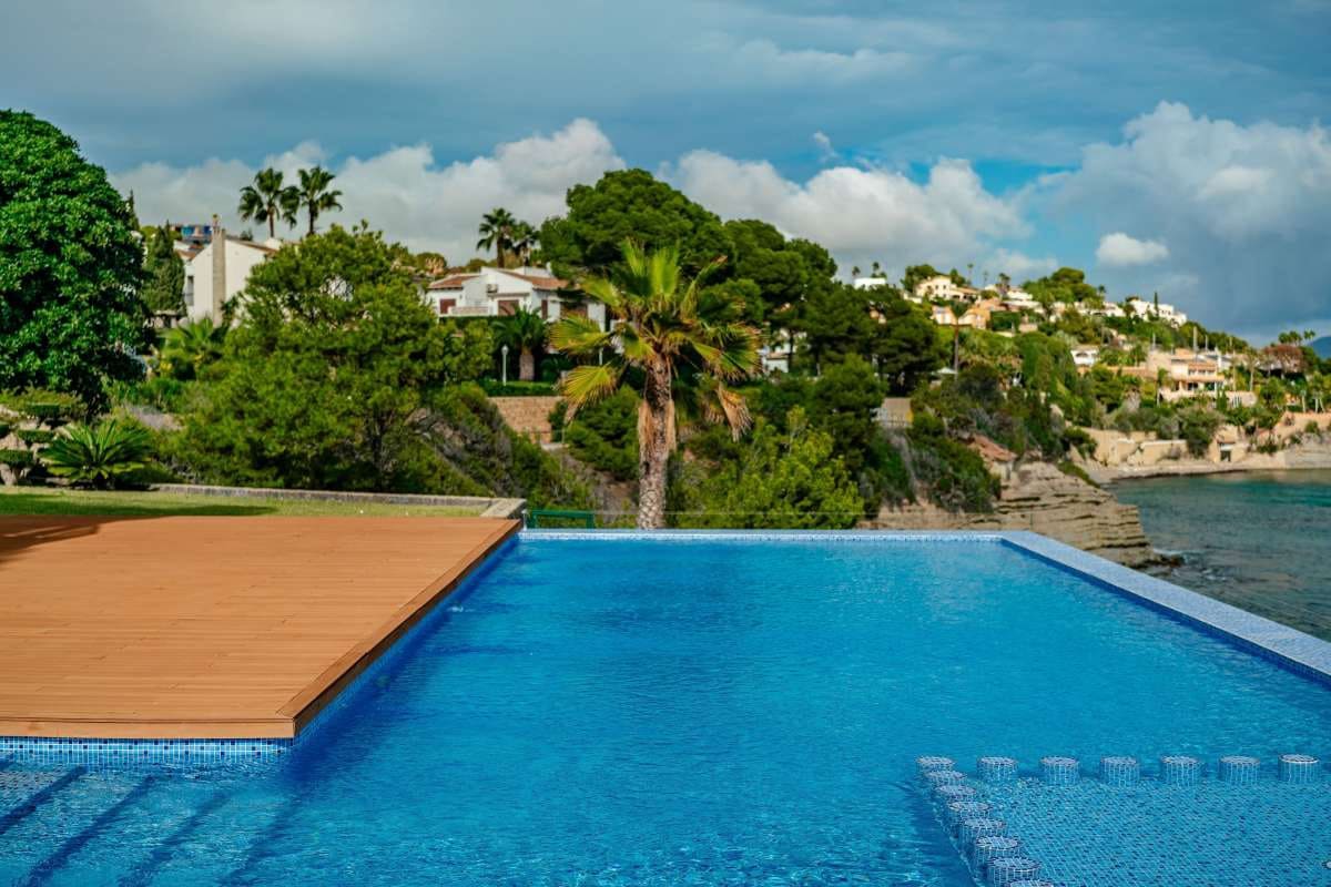 6 soveværelse Villa til salg i Calpe / Calp med swimmingpool garage - € 3.950.000 (Ref: 10086854)