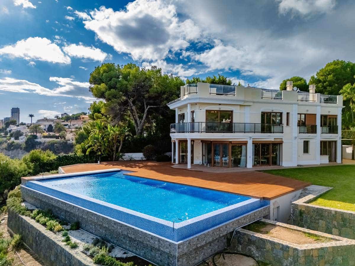 6 soveværelse Villa til salg i Calpe / Calp med swimmingpool garage - € 3.950.000 (Ref: 10086854)