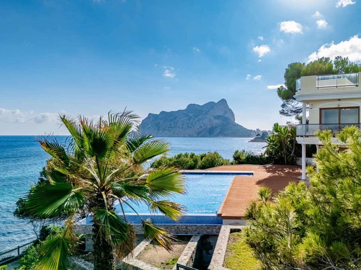 6 soveværelse Villa til salg i Calpe / Calp med swimmingpool garage - € 3.950.000 (Ref: 10086854)