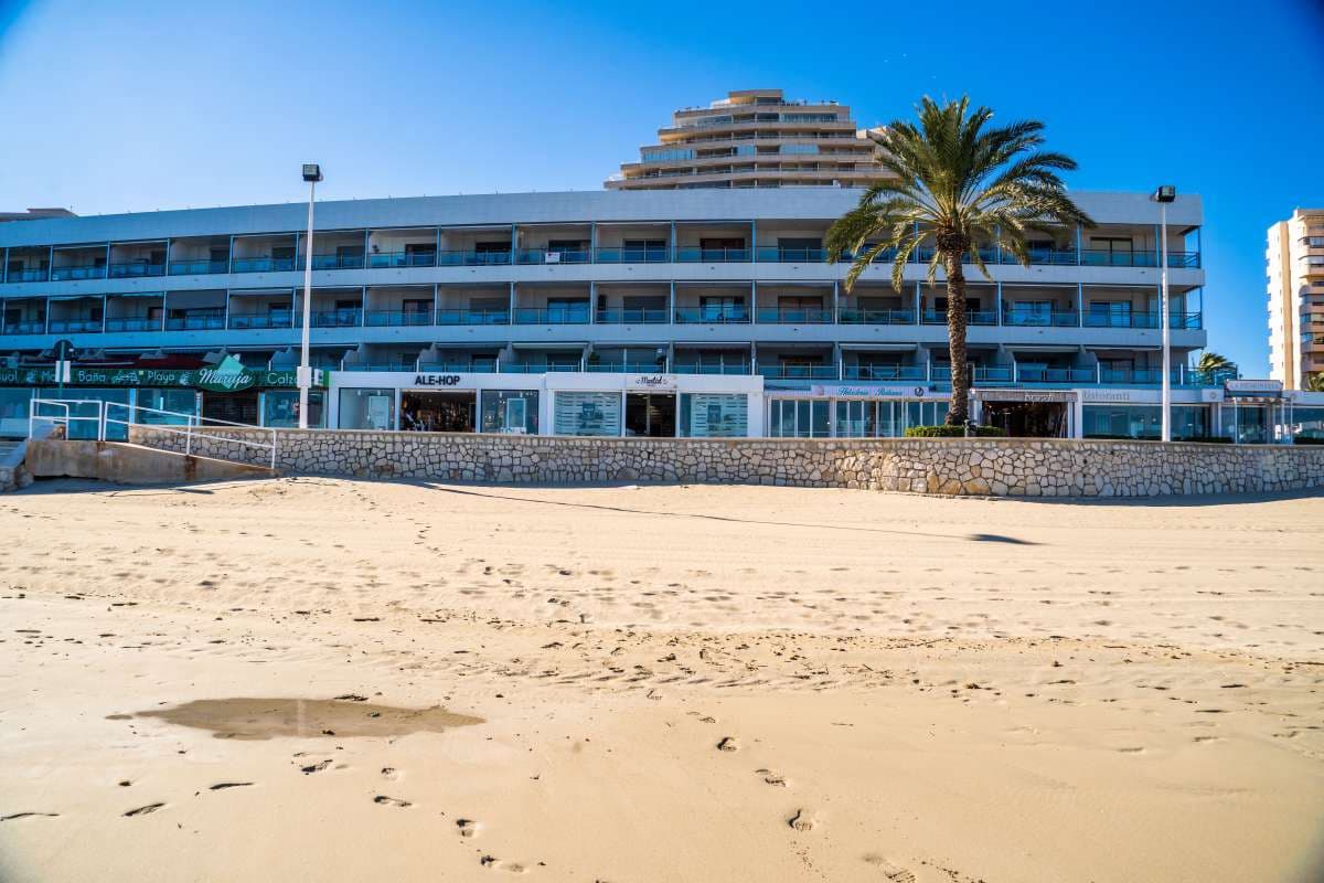 2 bedroom Apartment for sale in Calpe / Calp with pool - € 490,000 (Ref: 10086855)