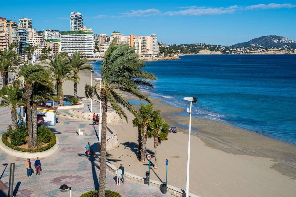2 bedroom Apartment for sale in Calpe / Calp with pool - € 490,000 (Ref: 10086855)