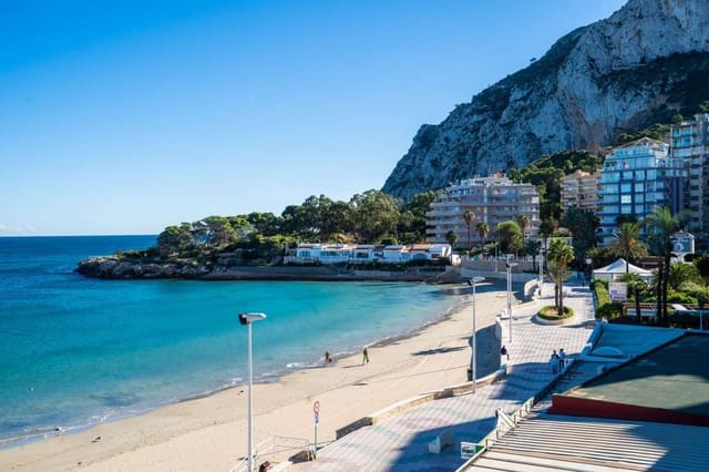 2 Zimmer Apartment zu verkaufen in Puerto, Calpe / Calp mit Pool - 490.000 € (Ref: 10086855)