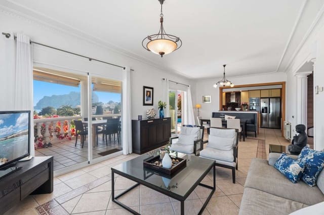 6 quarto Moradia para venda em Calpe / Calp com piscina garagem - 1 400 000 € (Ref: 10086858)