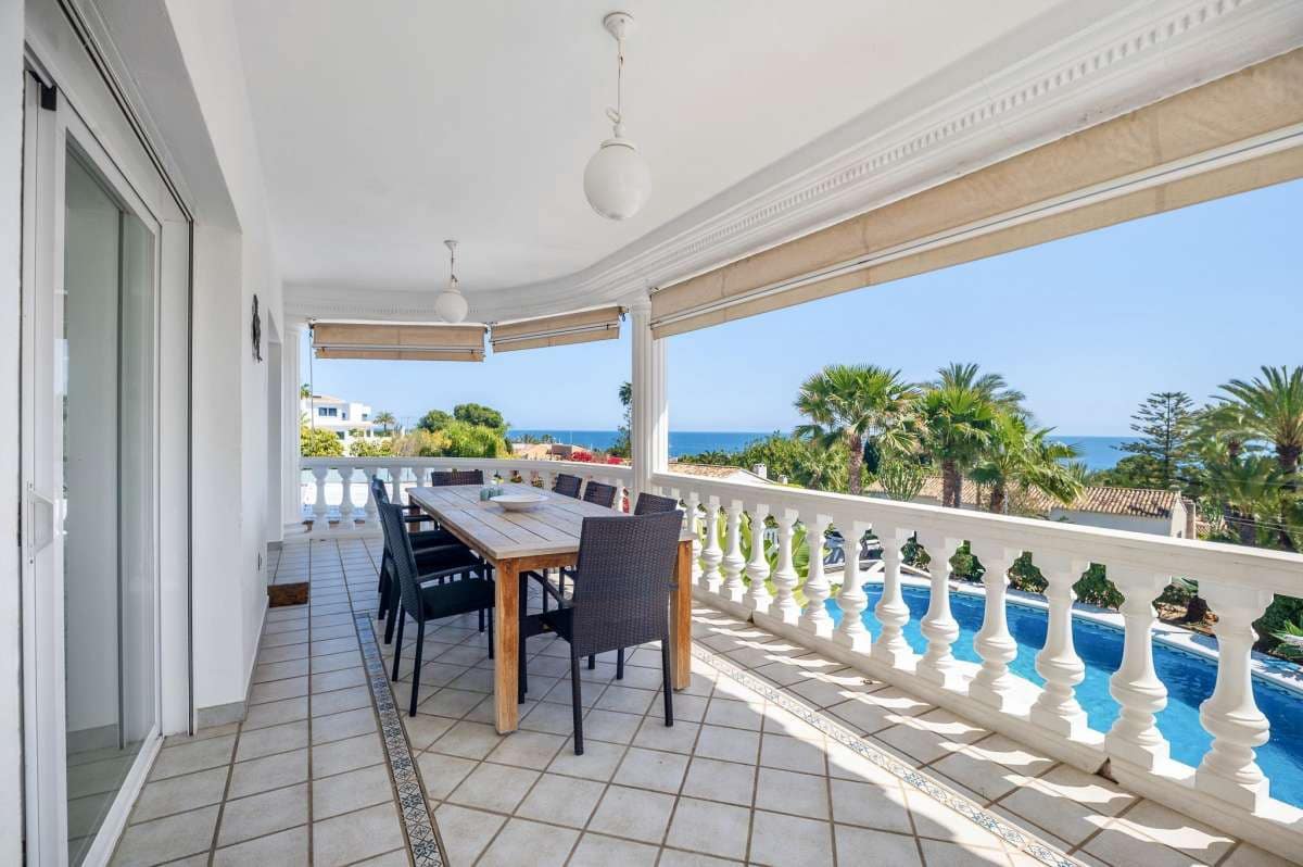 6 quarto Moradia para venda em Calpe / Calp com piscina garagem - 1 400 000 € (Ref: 10086858)