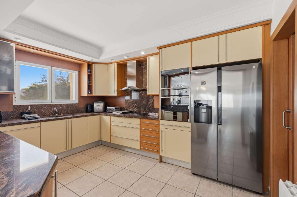 6 quarto Moradia para venda em Calpe / Calp com piscina garagem - 1 400 000 € (Ref: 10086858)