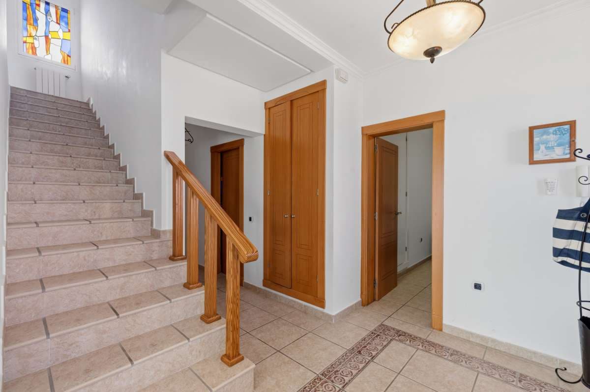 6 quarto Moradia para venda em Calpe / Calp com piscina garagem - 1 400 000 € (Ref: 10086858)