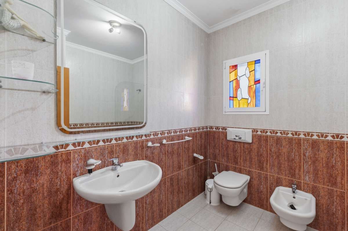 6 quarto Moradia para venda em Calpe / Calp com piscina garagem - 1 400 000 € (Ref: 10086858)