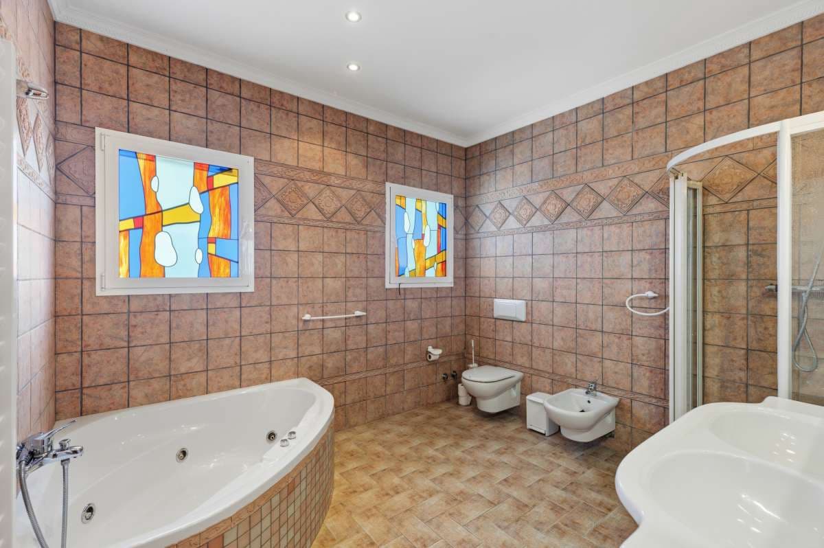 6 quarto Moradia para venda em Calpe / Calp com piscina garagem - 1 400 000 € (Ref: 10086858)