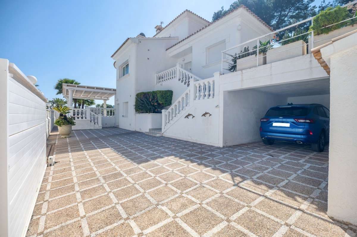 6 quarto Moradia para venda em Calpe / Calp com piscina garagem - 1 400 000 € (Ref: 10086858)