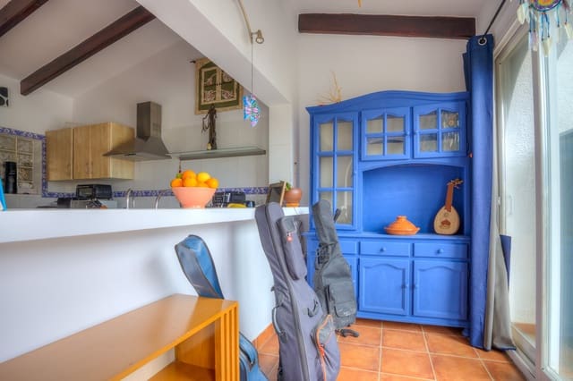 Bungalow de 3 habitaciones en Moraira, Teulada-Moraira en venta con piscina - 349.000 € (Ref: 10086860)