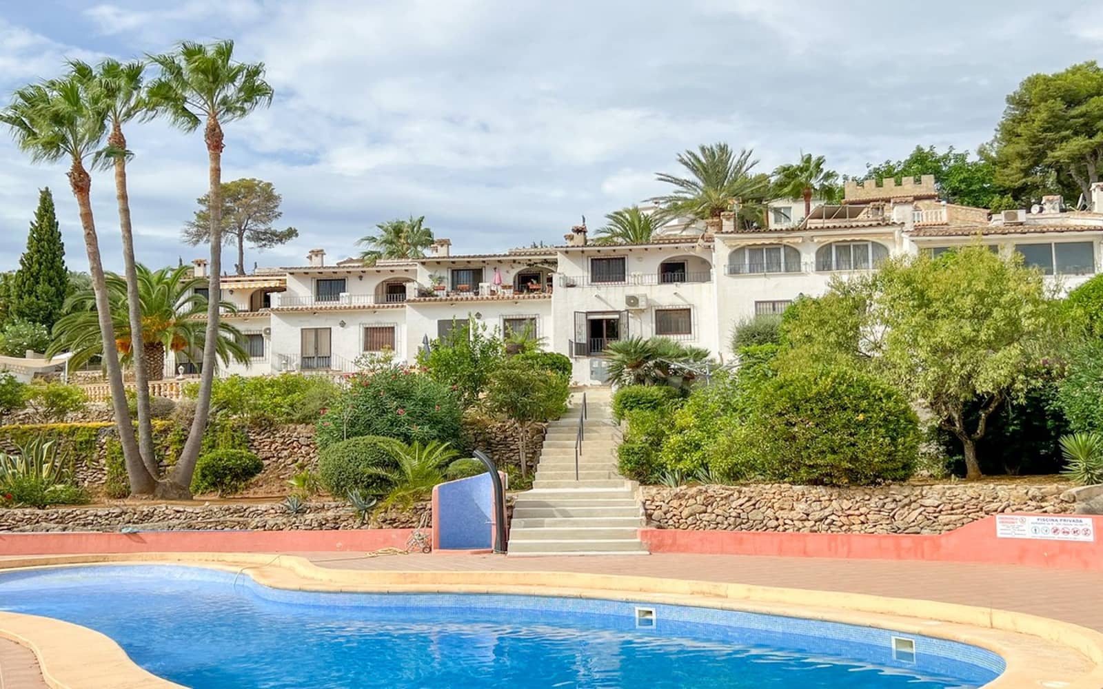 Bungalow de 3 habitaciones en Moraira en venta con piscina - 349.000 € (Ref: 10086860)
