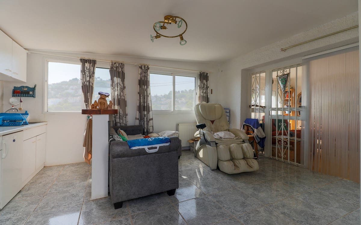 6 sovrum Villa till salu i Moraira med pool - 980 000 € (Ref: 10086861)