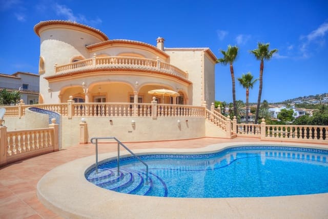 Chalet de 4 habitaciones en Benissa en venta con piscina garaje - 1.100.000 € (Ref: 10086864)