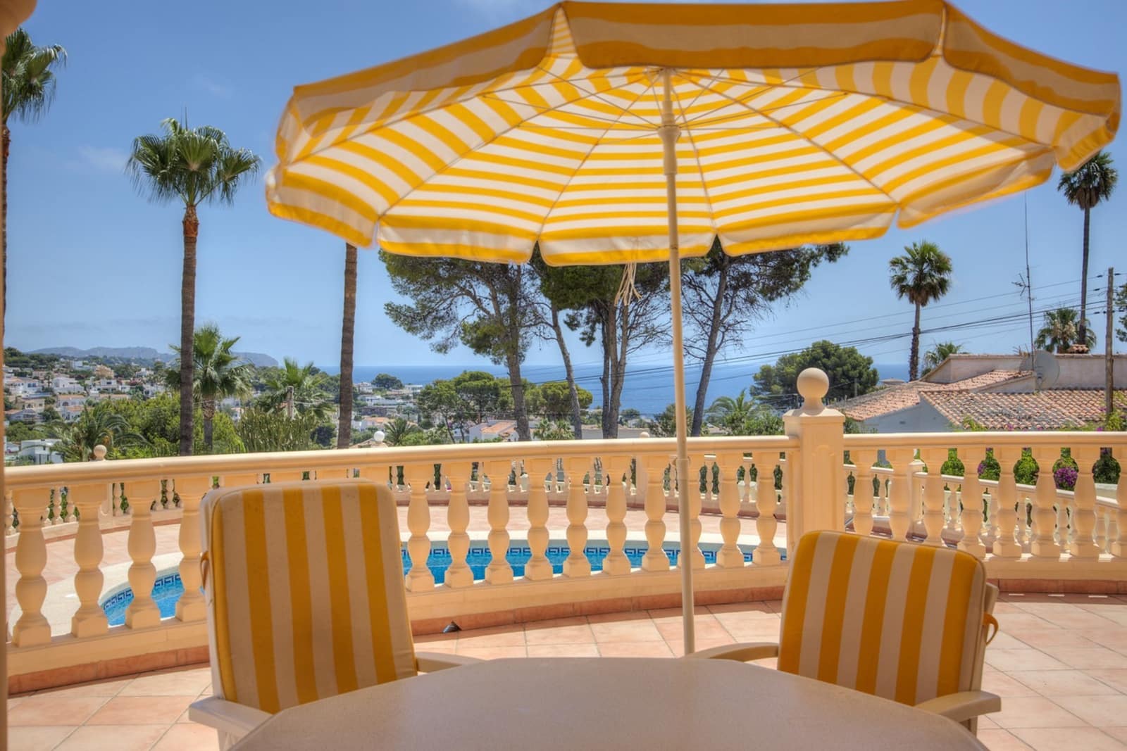 Chalet de 4 habitaciones en Benissa en venta con piscina garaje - 1.100.000 € (Ref: 10086864)