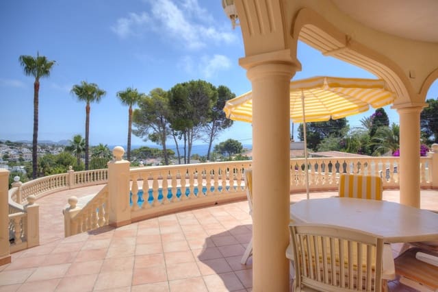 Chalet de 4 habitaciones en Benissa en venta con piscina garaje - 1.100.000 € (Ref: 10086864)