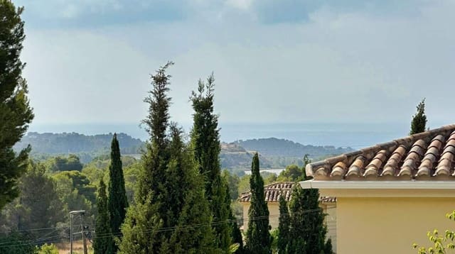 Chalet de 3 habitaciones en Altea en venta con piscina garaje - 690.000 € (Ref: 10086868)